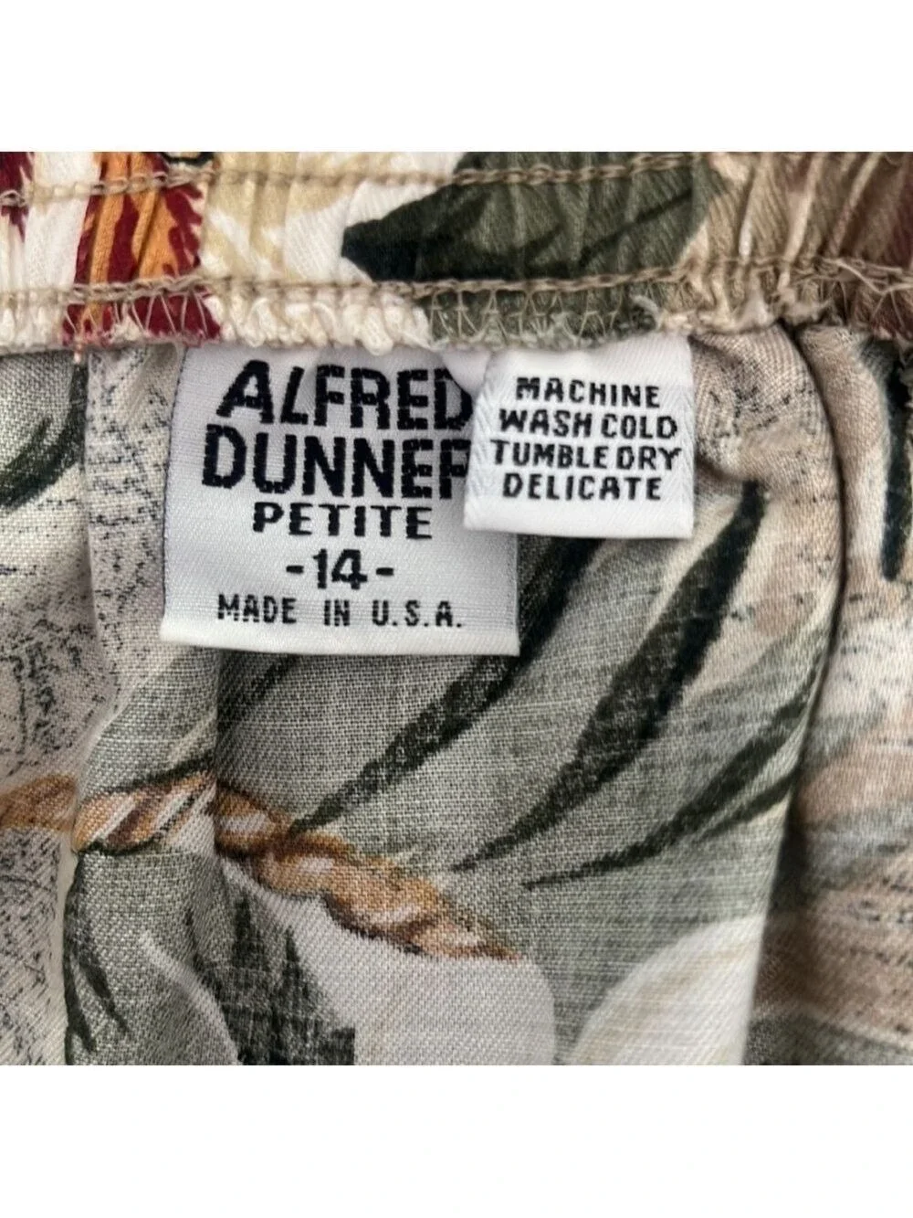 Alfred Dunner Tropical Print Skirt Size 14 Petite